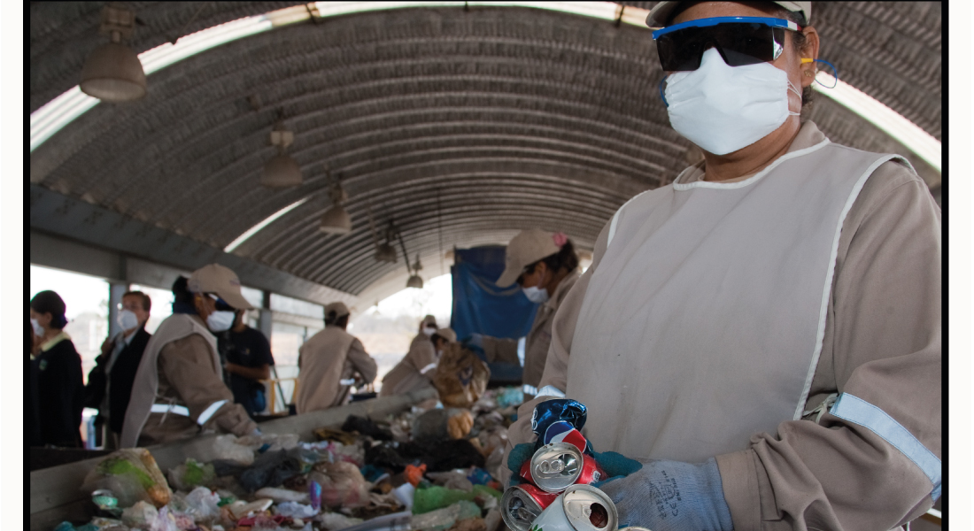 El tiradero de basura o relleno sanitario de Mompaní, ubicado al norte de la ciudad